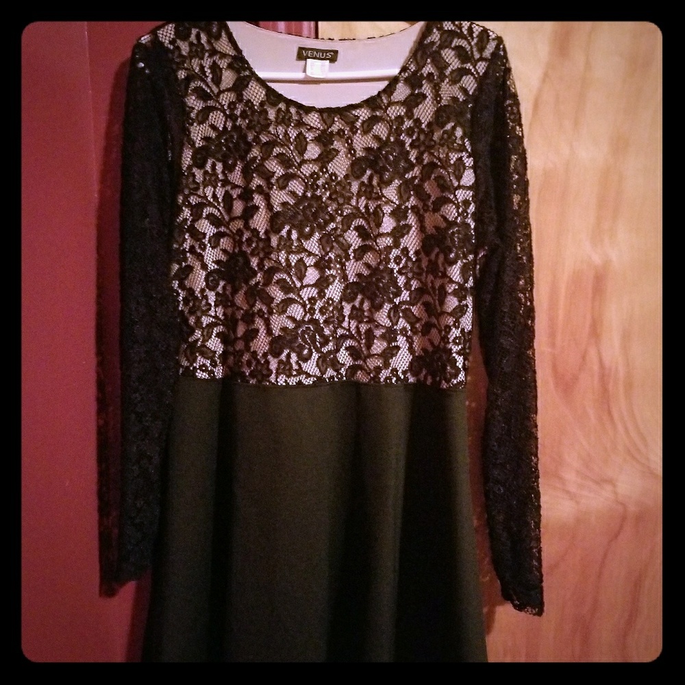 Black lace dress